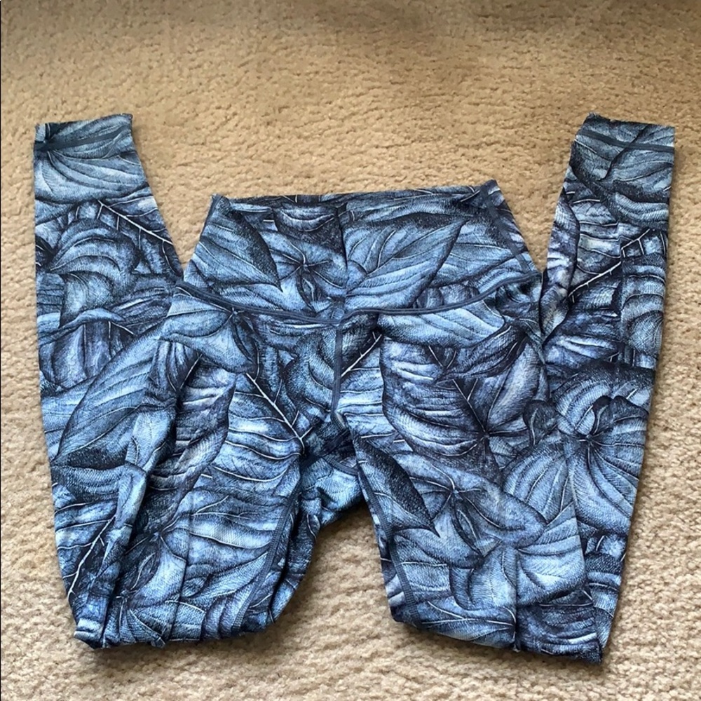 Lululemon Wunder Under pants